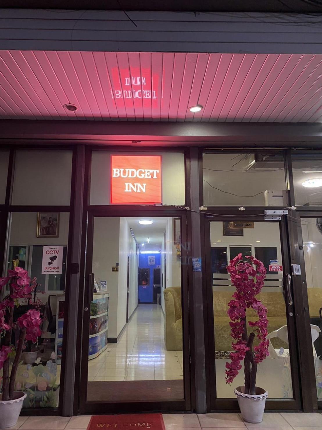 Budget Inn Pattaya Esterno foto